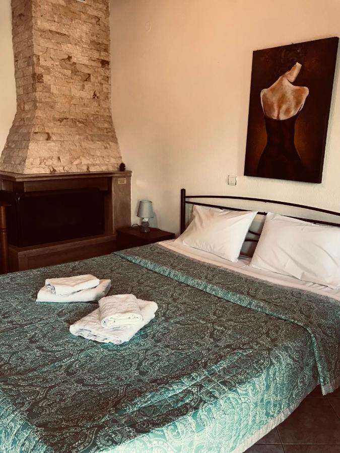 Guesthouse Adonis Káto Loutrákion Exteriér fotografie