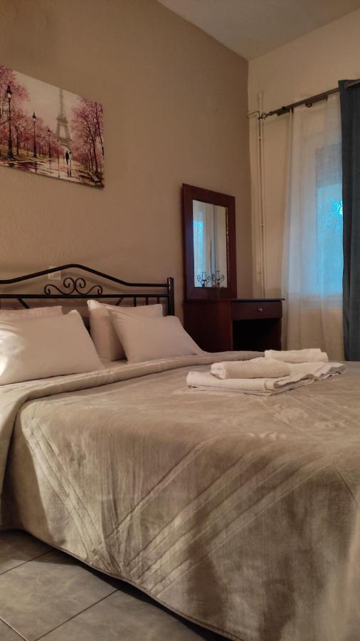 Guesthouse Adonis Káto Loutrákion Exteriér fotografie