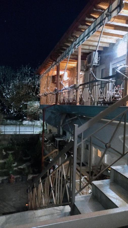 Guesthouse Adonis Káto Loutrákion Exteriér fotografie