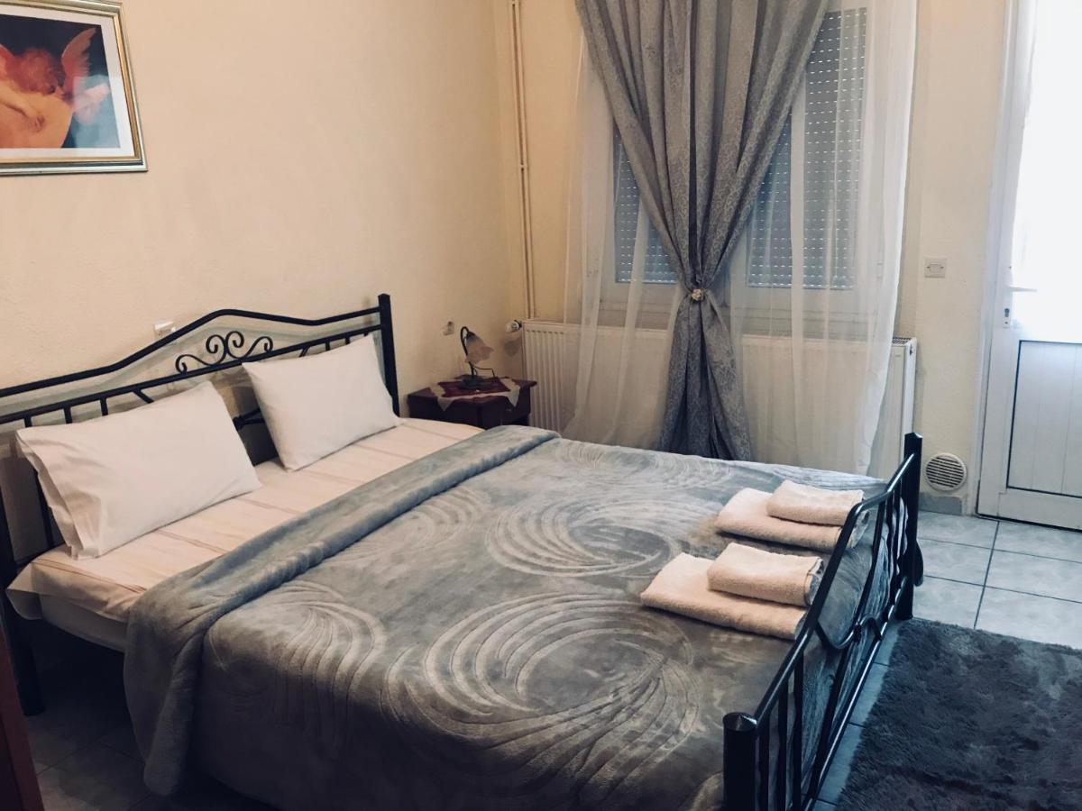 Guesthouse Adonis Káto Loutrákion Exteriér fotografie